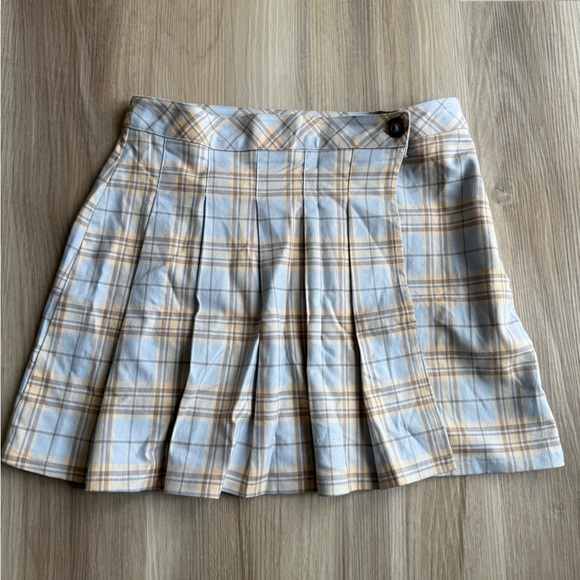 Dresses & Skirts - Urban Outfitters Skirt